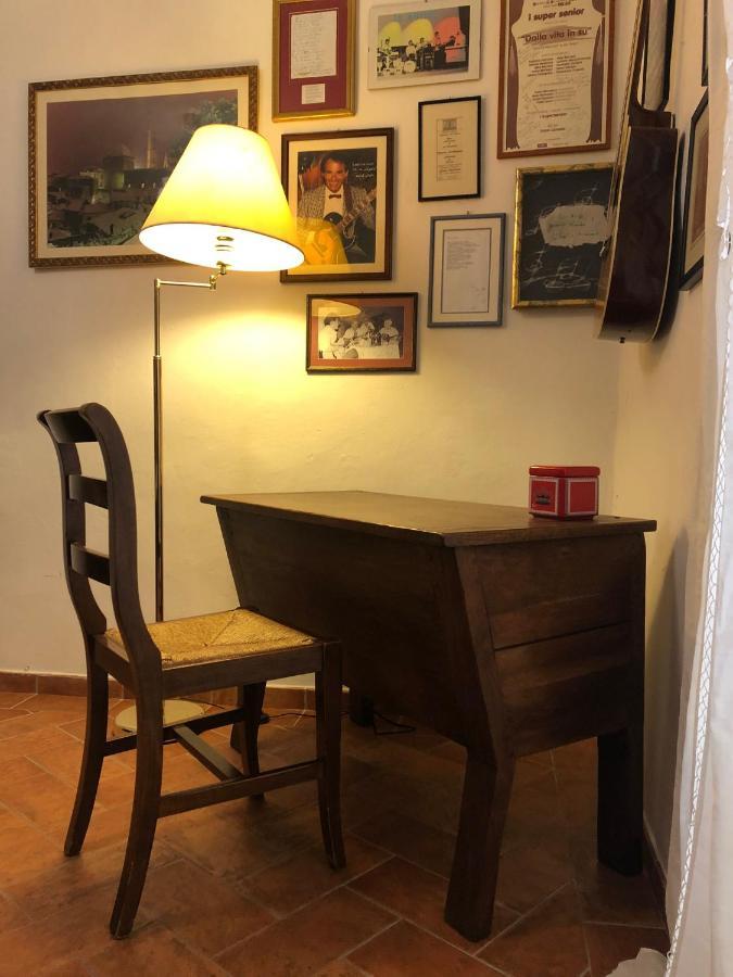Residenza Porta All'Arco Volterra Eksteriør bilde